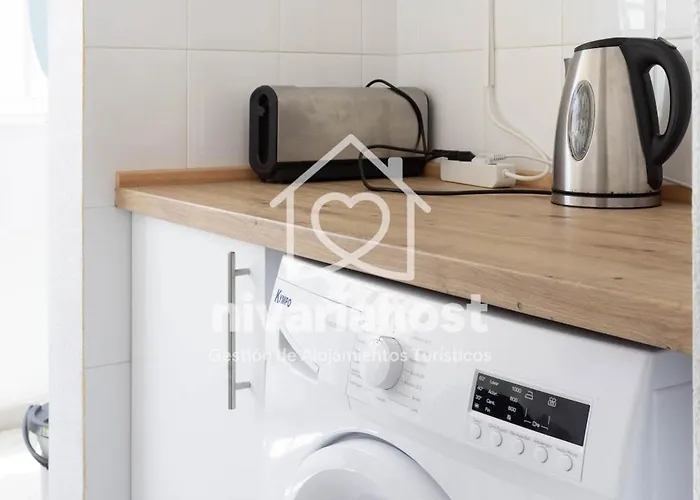 The Sea Candelaria, By Nivariahost * 坎德拉里亚