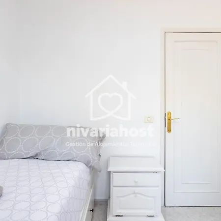 The Sea Candelaria, By Nivariahost *