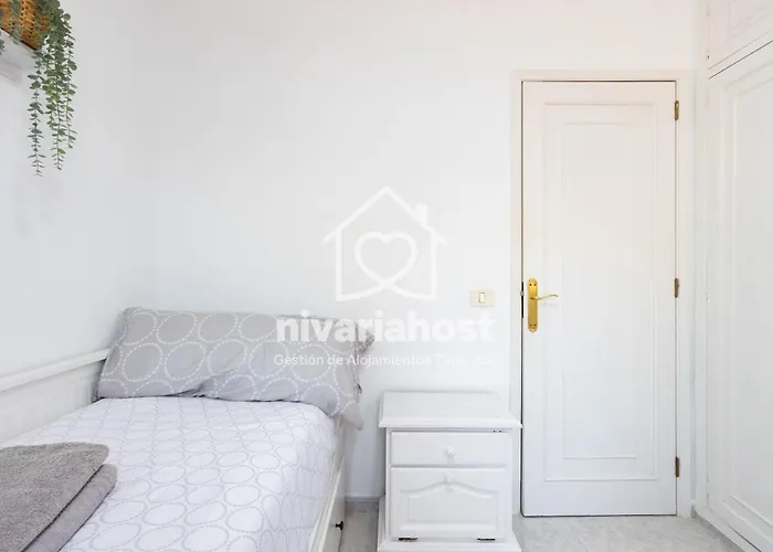 The Sea Candelaria, By Nivariahost *